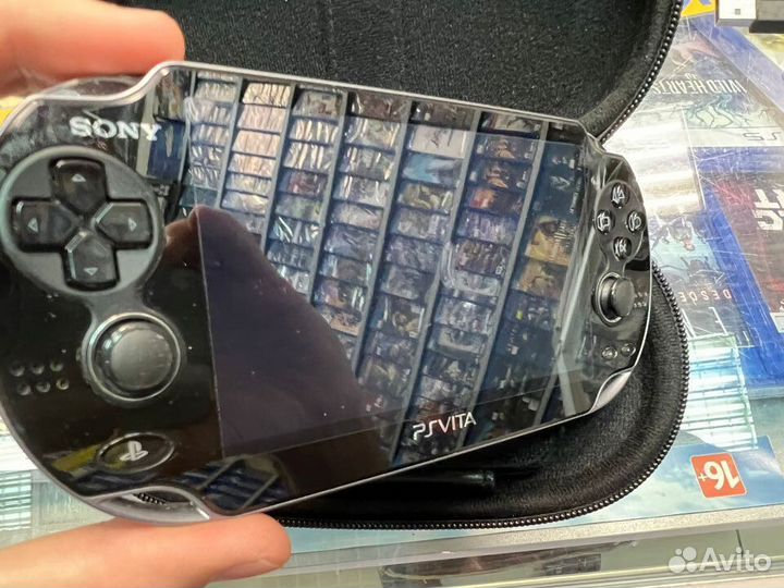 PS vita PCH-1008 С играми (32GB)