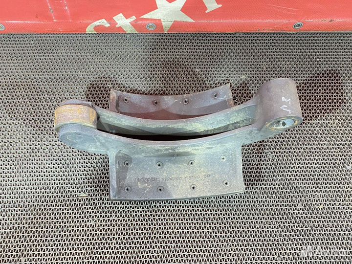 Колодка тормозная передняя