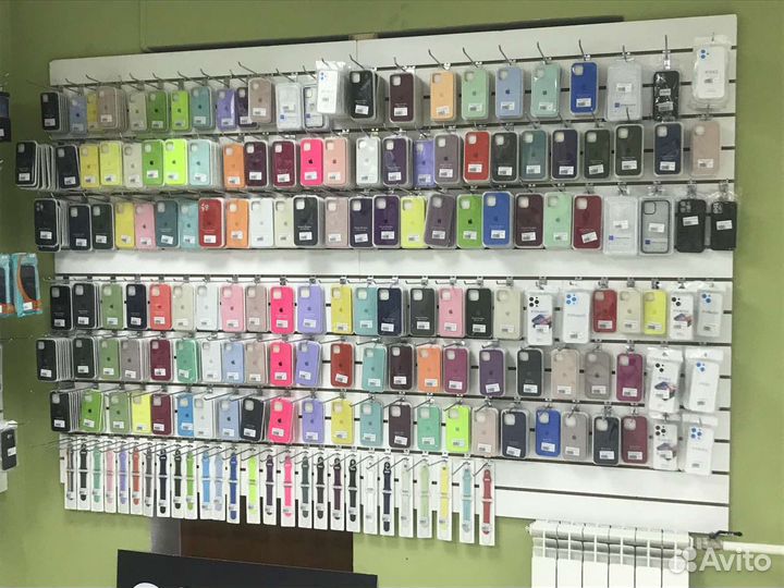 Чехлы для iPhone 14 и остальные модели