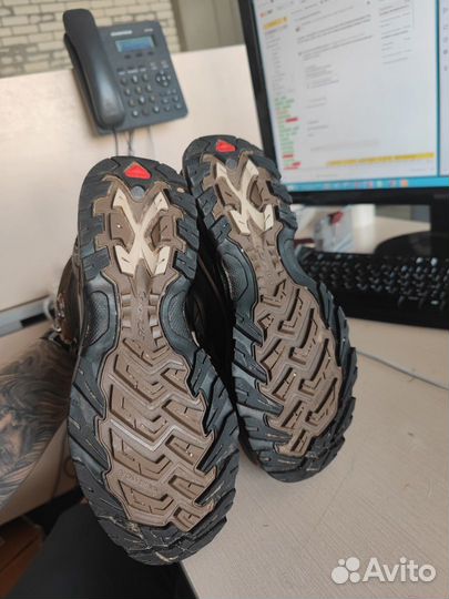 Треккинговые Французские ботинки Salomon на 38.5