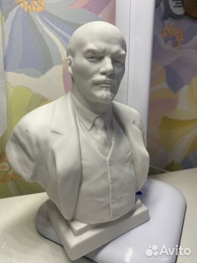 Бюст Ленина СССР