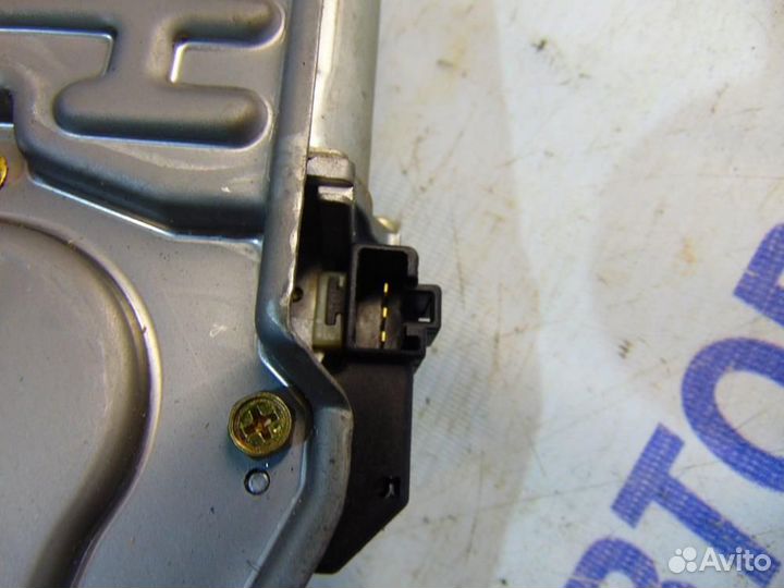 Моторчик стеклоочистителя задний для Toyota Coroll