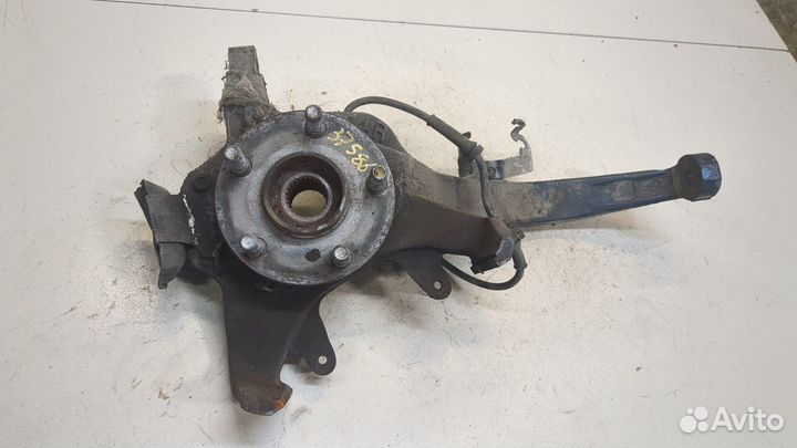 Ступица (кулак, цапфа) Chrysler Sebring, 1997