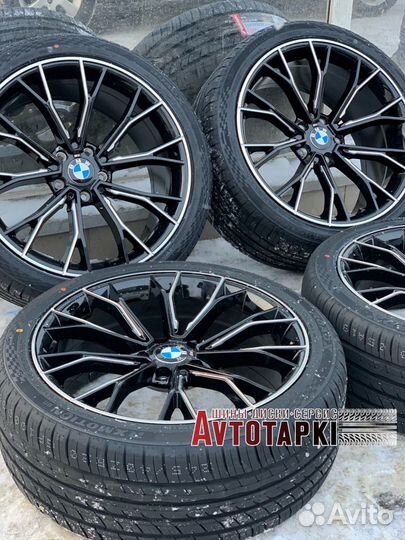 R20 Michelin X-Ice North 4 245/40, PCD 5x120 DIA 72.6