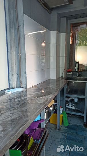 Кухня с выходом на улицу