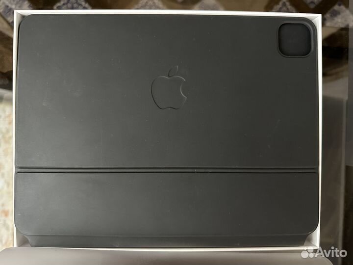 Клавиатура для iPad pro 11 Magic Keyboard