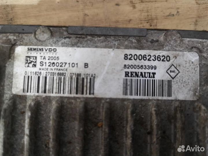 Блок управления АКПП Рено Меган 2 Сценик2
