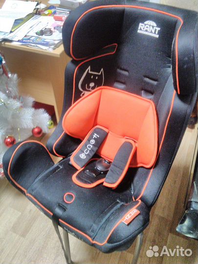 Детское автокресло практически новое Rand