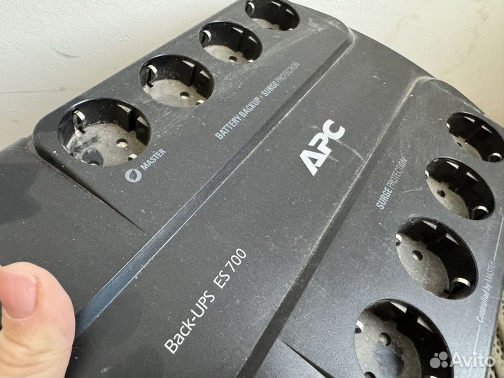Бесперебойник APC