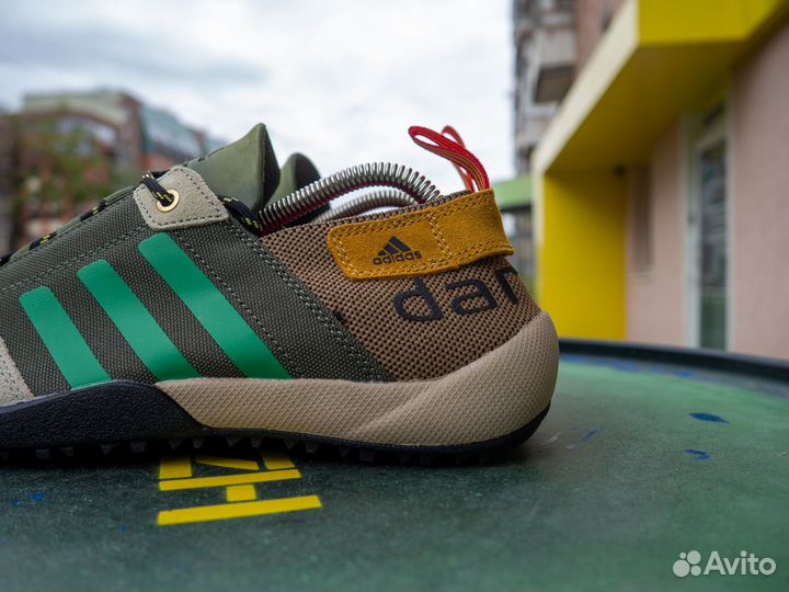 Кроссовки adidas daroga