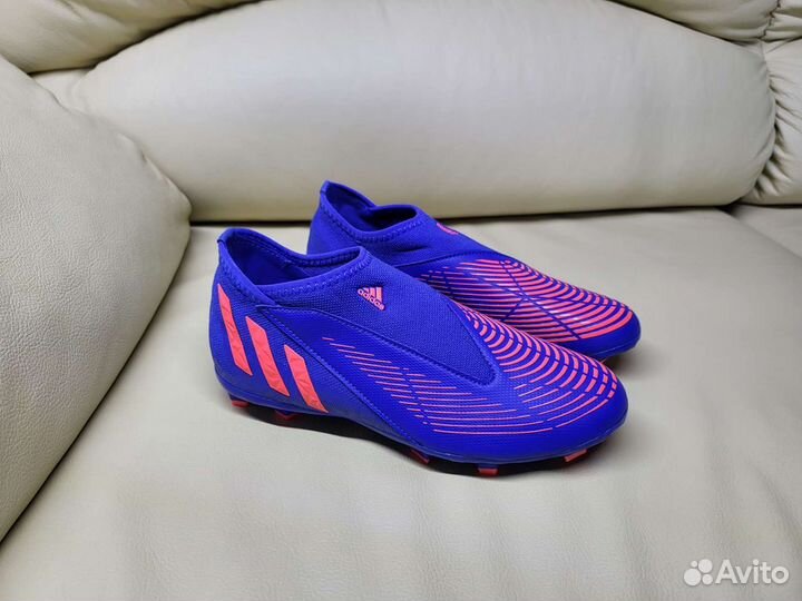 Новые Adidas бутсы 32 р