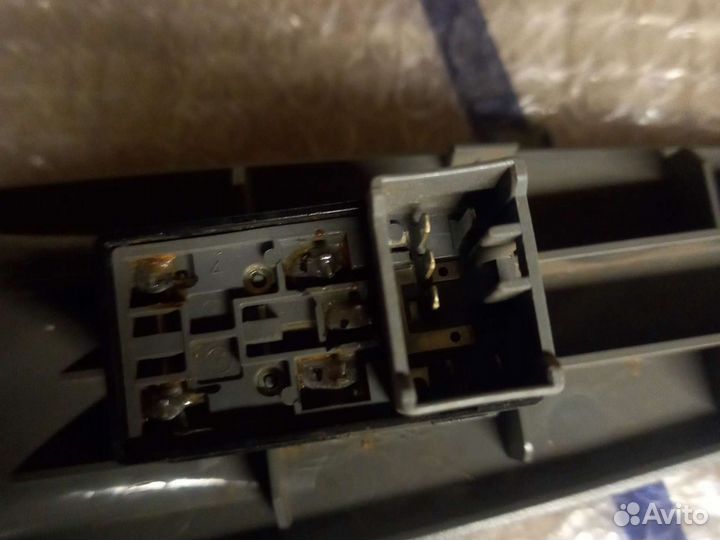 Шевроле Лачетти - кнопока стеклоподъемника