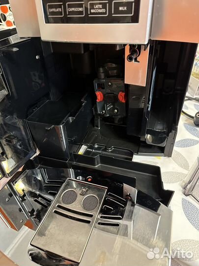 Кофемашина delonghi perfecta cappuccino