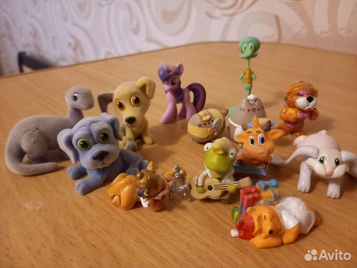 Игрушки из киндера(микс)