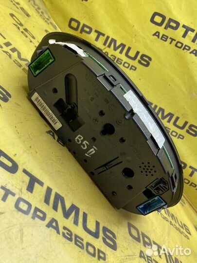 Щиток приборов Volkswagen Passat B5