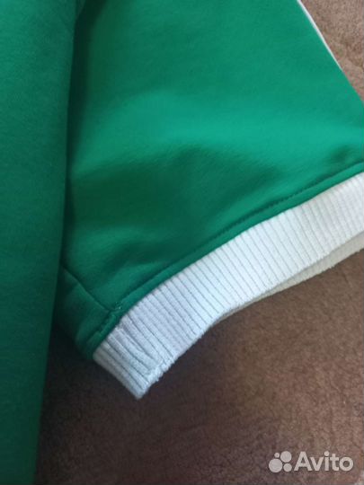 Костюм спортивный