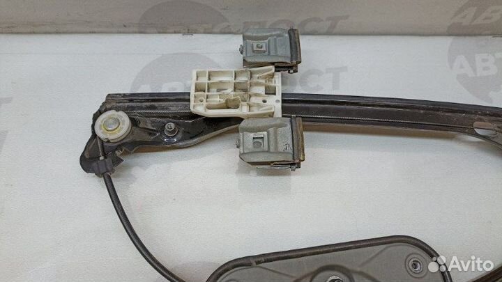 Стеклоподъемник передний правый Skoda Fabia cgpa