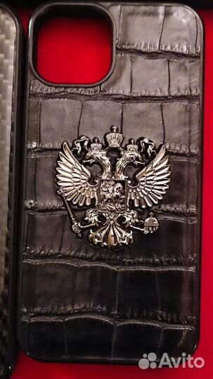 Чехол с гербом РФ на iPhone (карбон/крокодил)