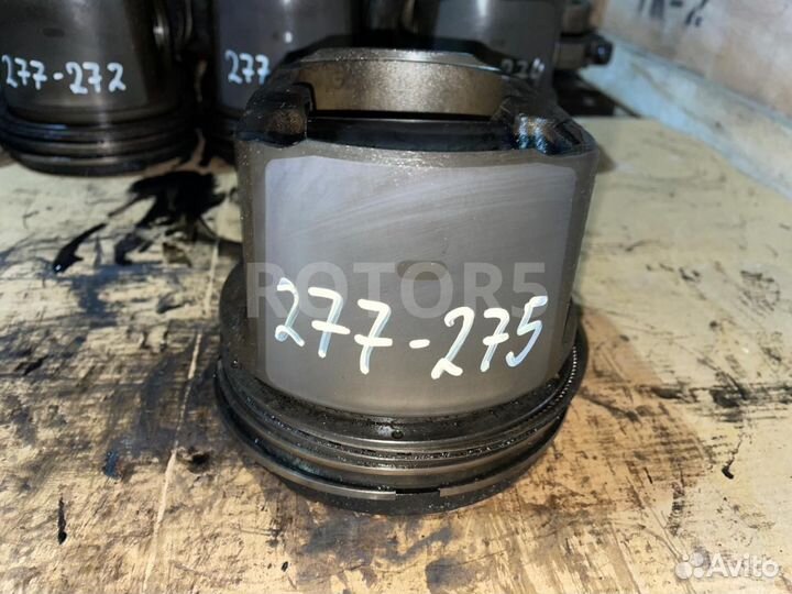 Поршень MAN TGX 2012 STU126011