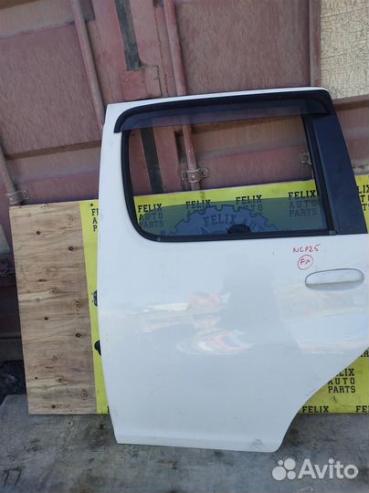 Дверь задняя левая Toyota Funcargo (ncp20) 1999-2