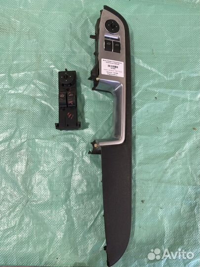 Блок управления стеклоподъемниками Ford Focus 2