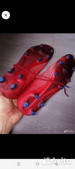 Футбольные бутсы