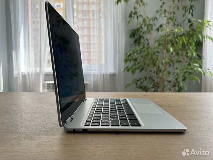 Ноутбук 2-in-1 Samsung Chromebook Plus V2 12.3