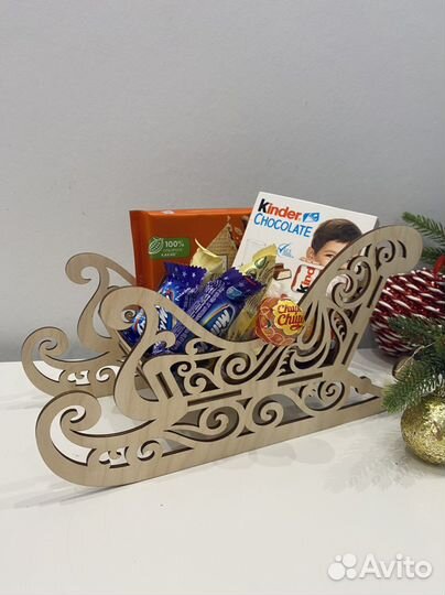 Сани декоративные. Подарок на новый год