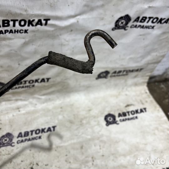 Упор капота Daewoo Nexia N150