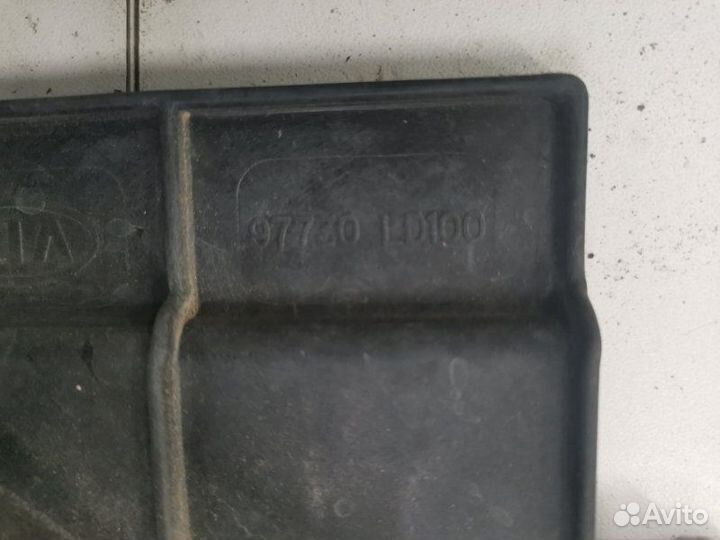 Вентилятор радиатора кондиционера Kia Rio 1 седан