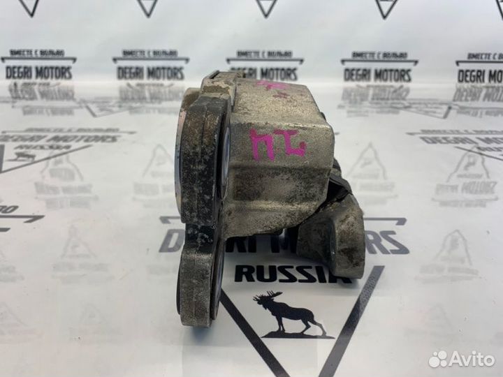 Подушка двигателя левая Volvo S80 V70 XC60 XC70