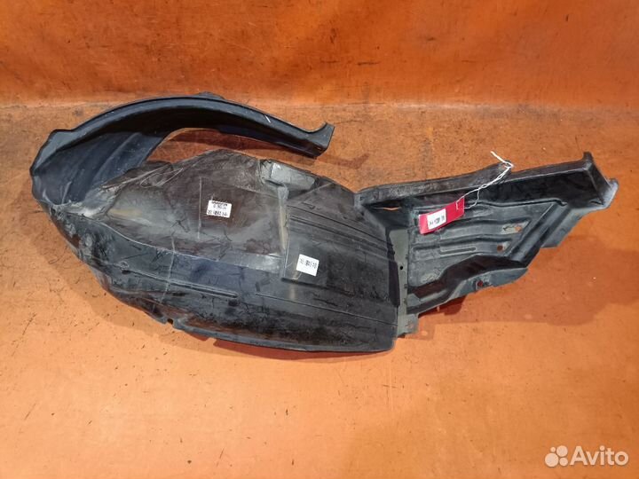 Подкрылок Subaru Legacy wagon BP5 передний правый