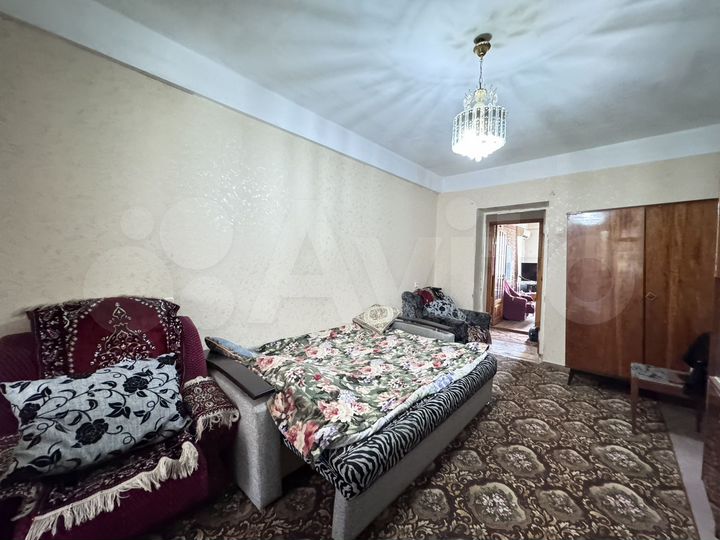 2-к. квартира, 56 м², 3/5 эт.