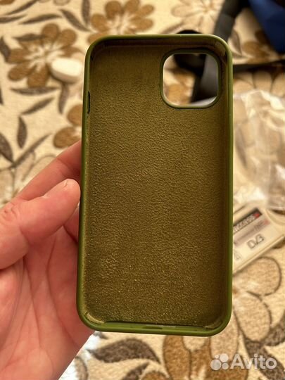 Чехол iPhone 13