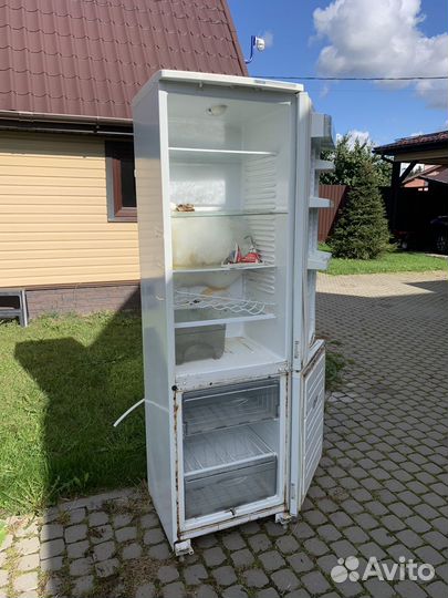 Холодильник атлант бу
