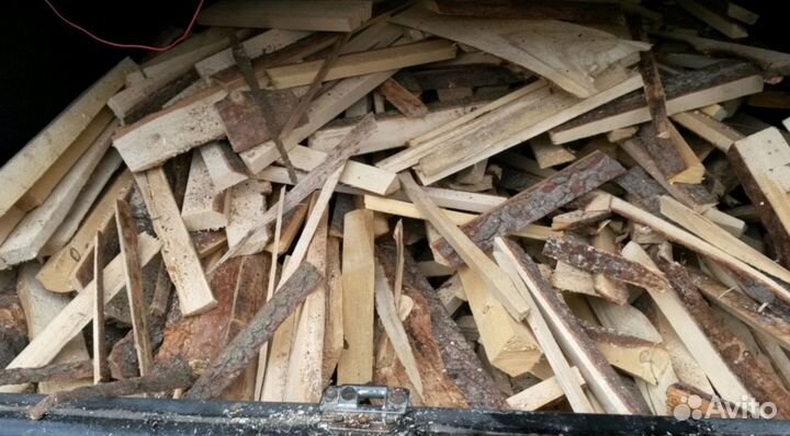 Дрова колотые дуб