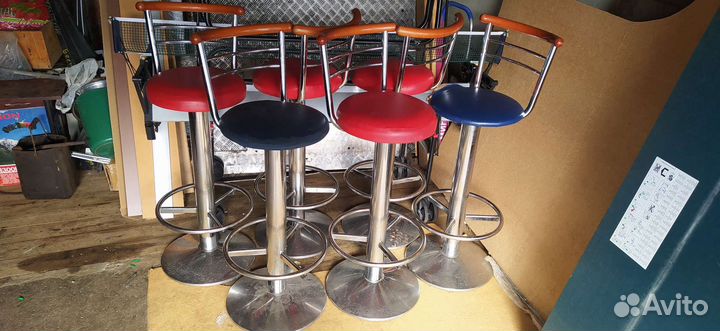 Барные стулья