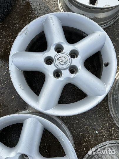 Nissan X-trail диски R16 комплект