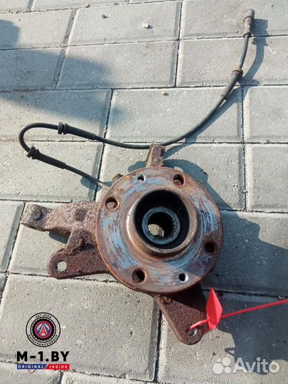 Ступица передняя Renault Scenic 0