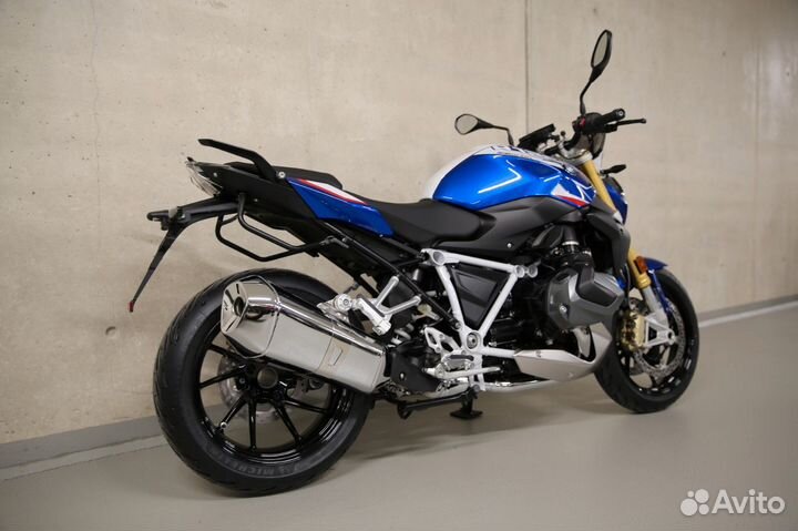 BMW R1250R