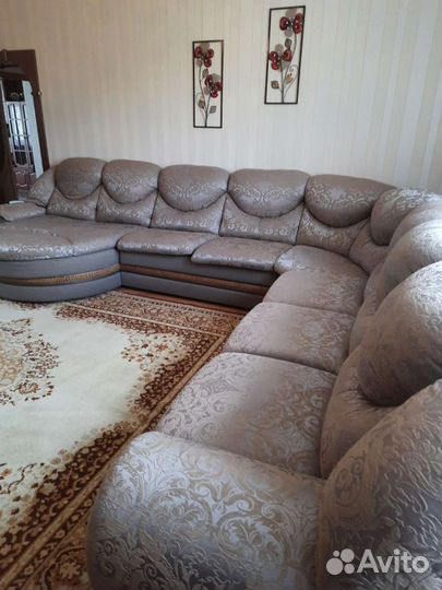 Угловой диван