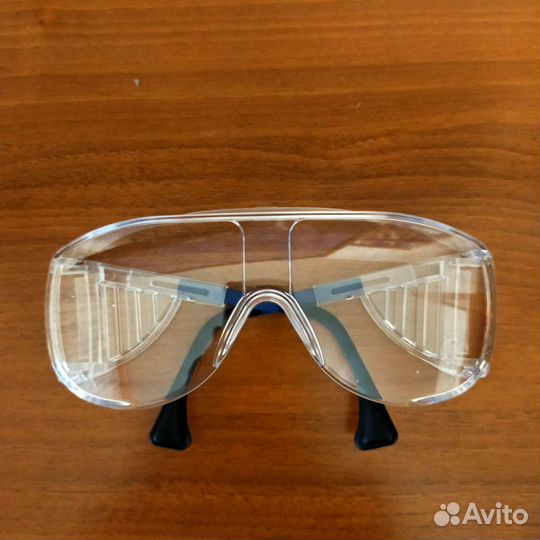 Очки защитные 3М uvex и наушники противошумные