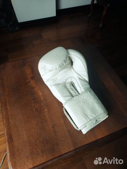 Боксерские перчатки Ultimatum 12OZ