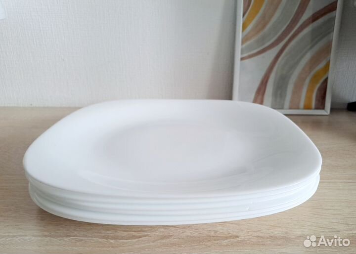 Тарелка белая квадратная 30 см