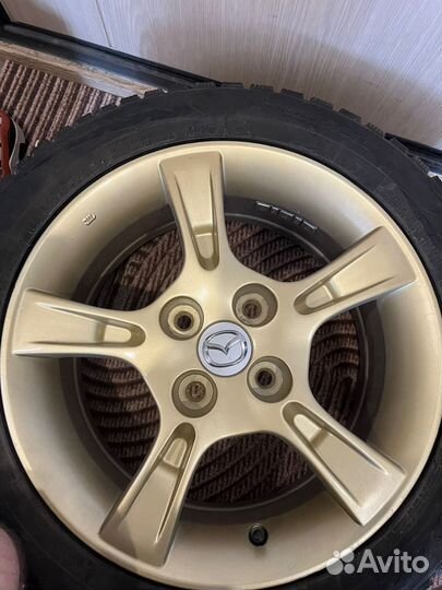 Комплект зимней резины диски от Mazda 323f BJ R15