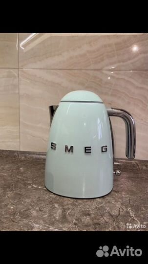 Чайник-Smeg