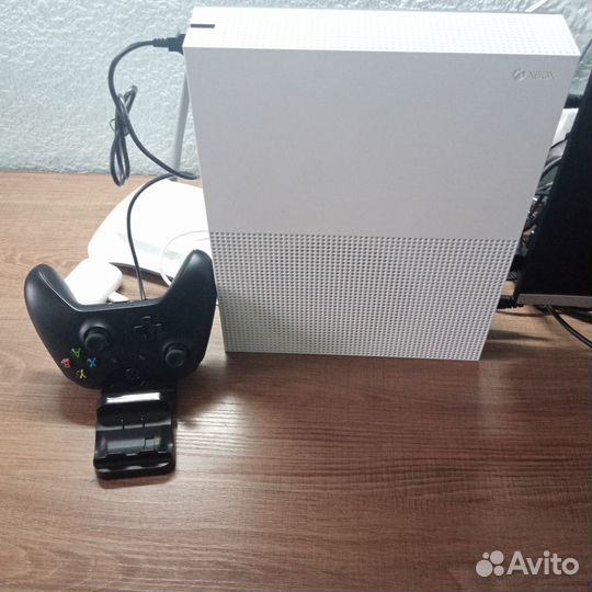 Xbox One s 1tb