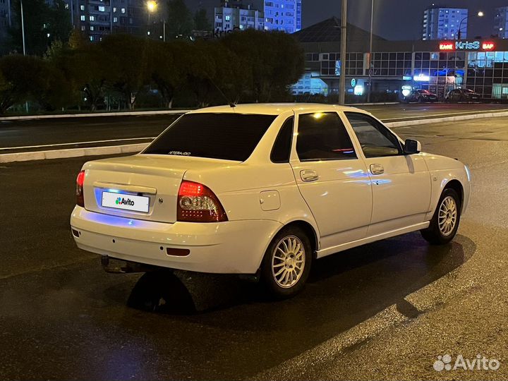LADA Priora 1.6 МТ, 2010, 220 000 км