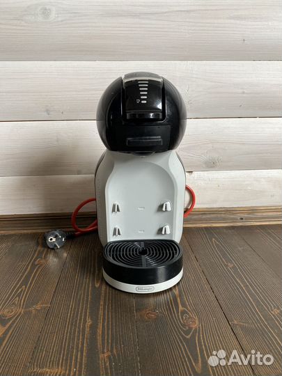 Кофемашина delonghi Dolce Gusto