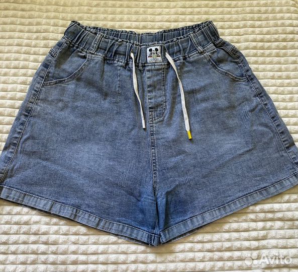 Джинсовые шорты
